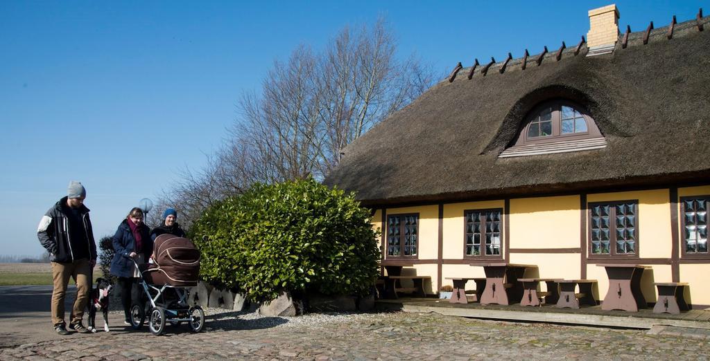 Den Gamle Gaard Apartments Nysted Extérieur photo